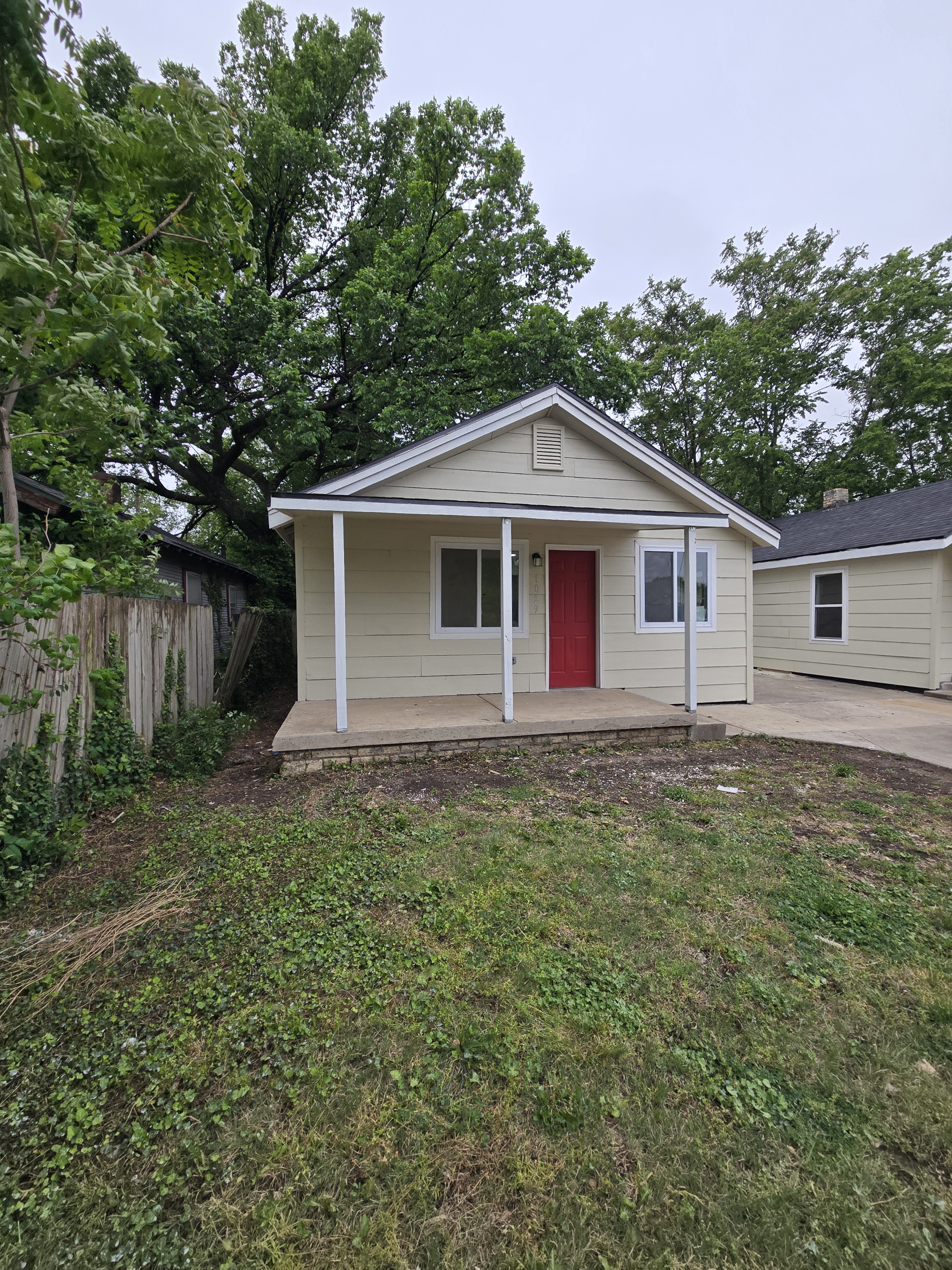 Property thumbnail image