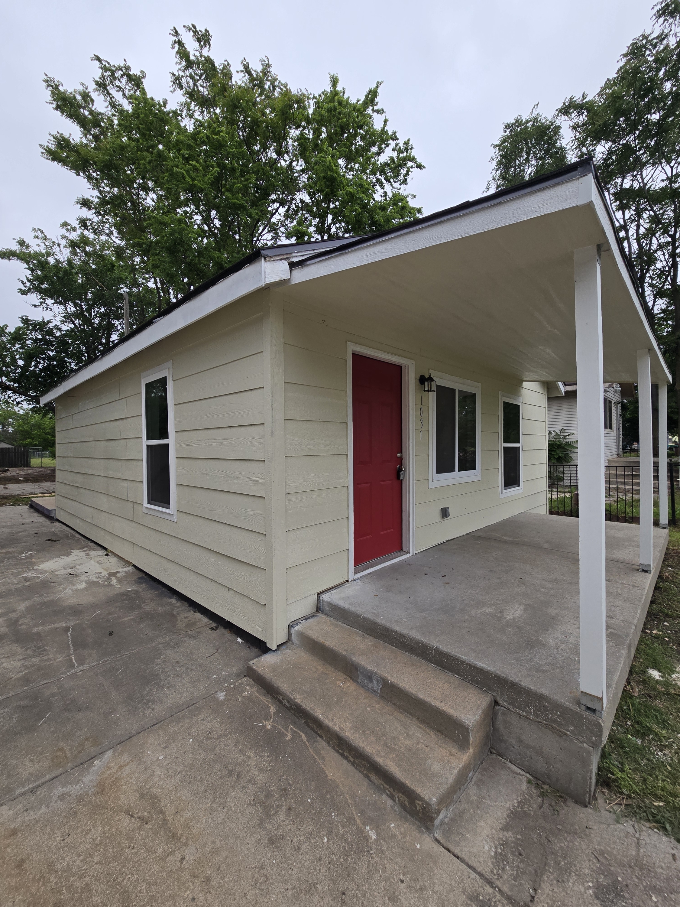 Property thumbnail image