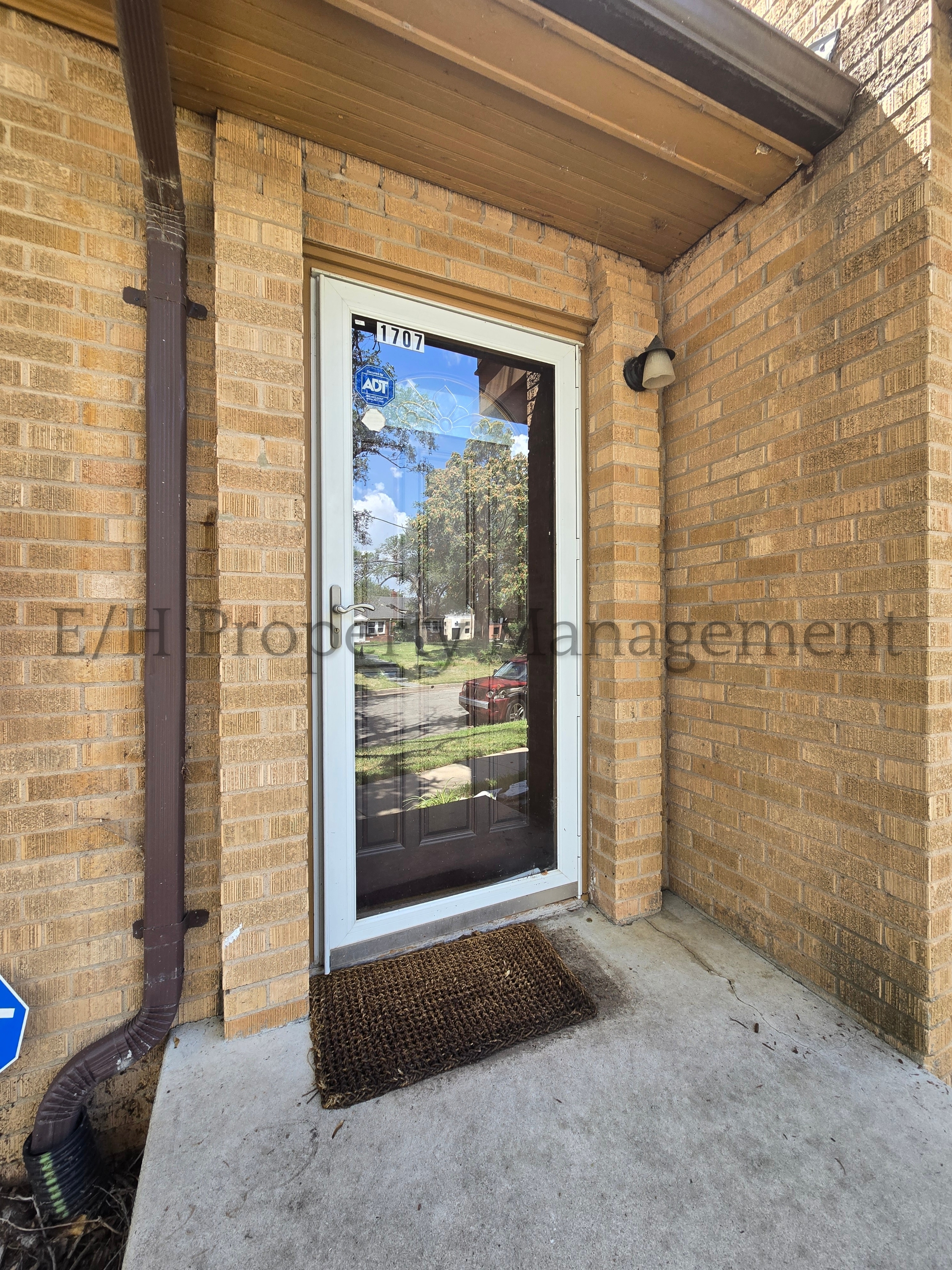 1707 East Lewis Street - 1