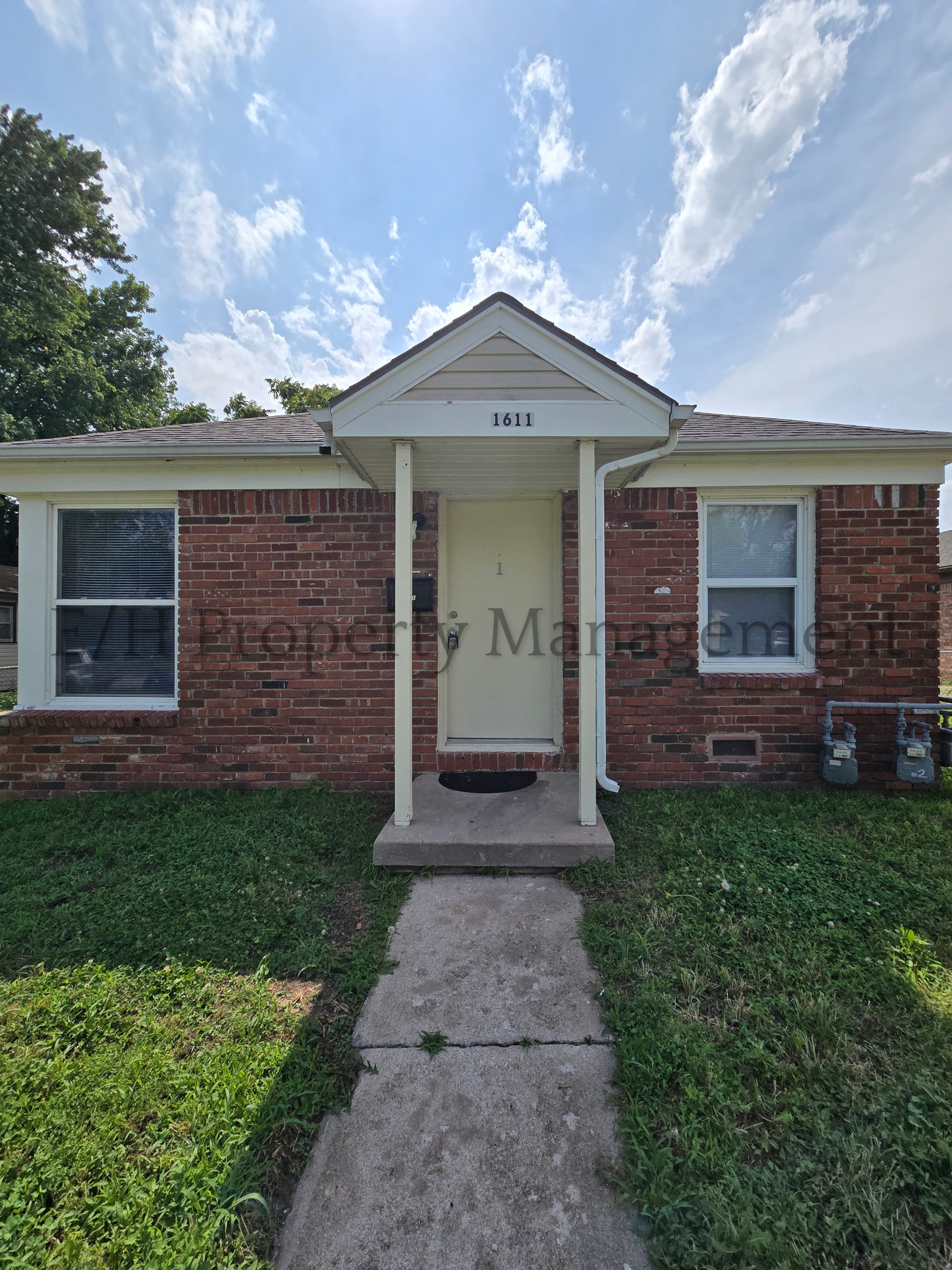 1611 South Martinson Street - 1