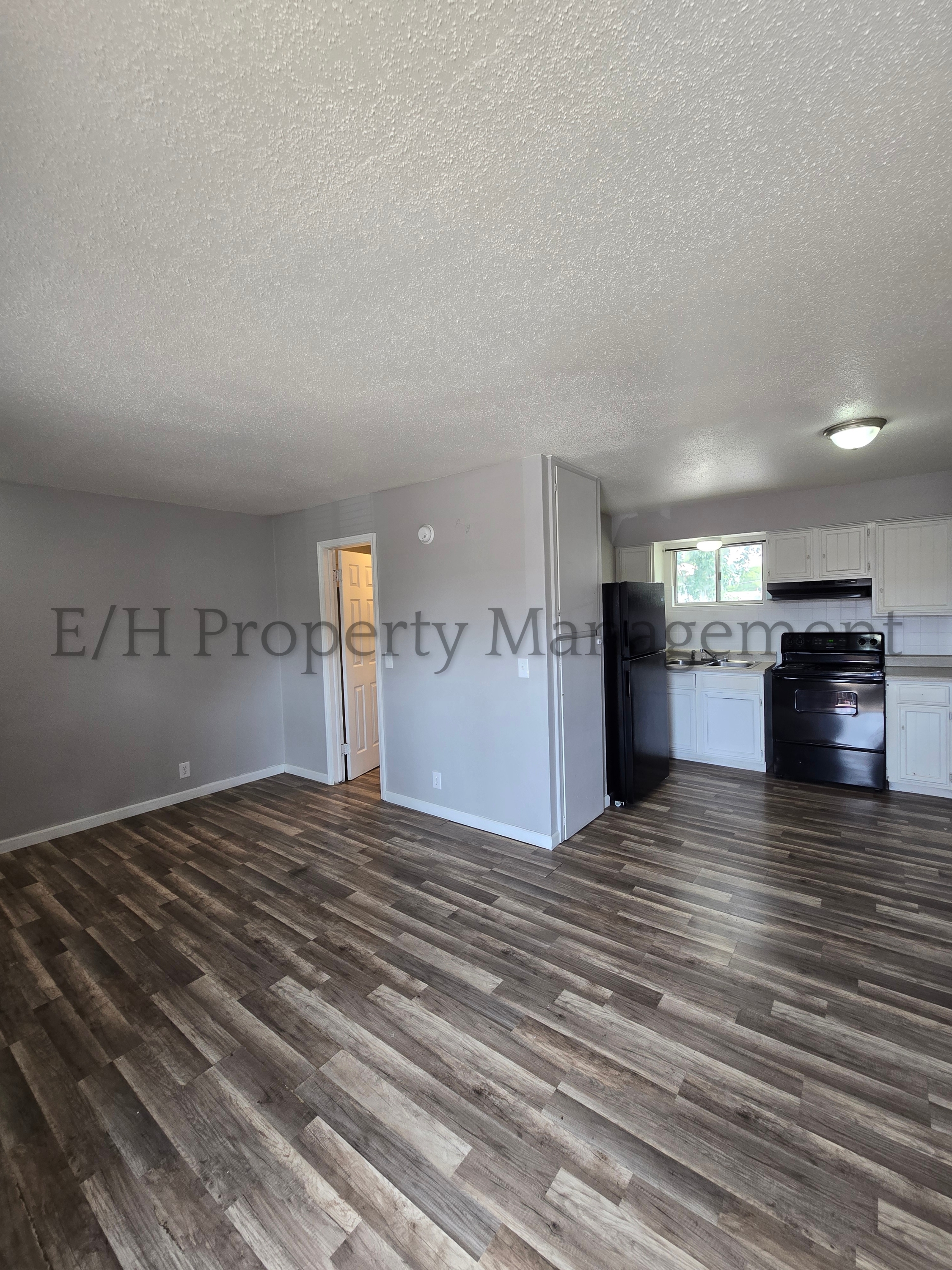 1916 S Broadway, Apt 44