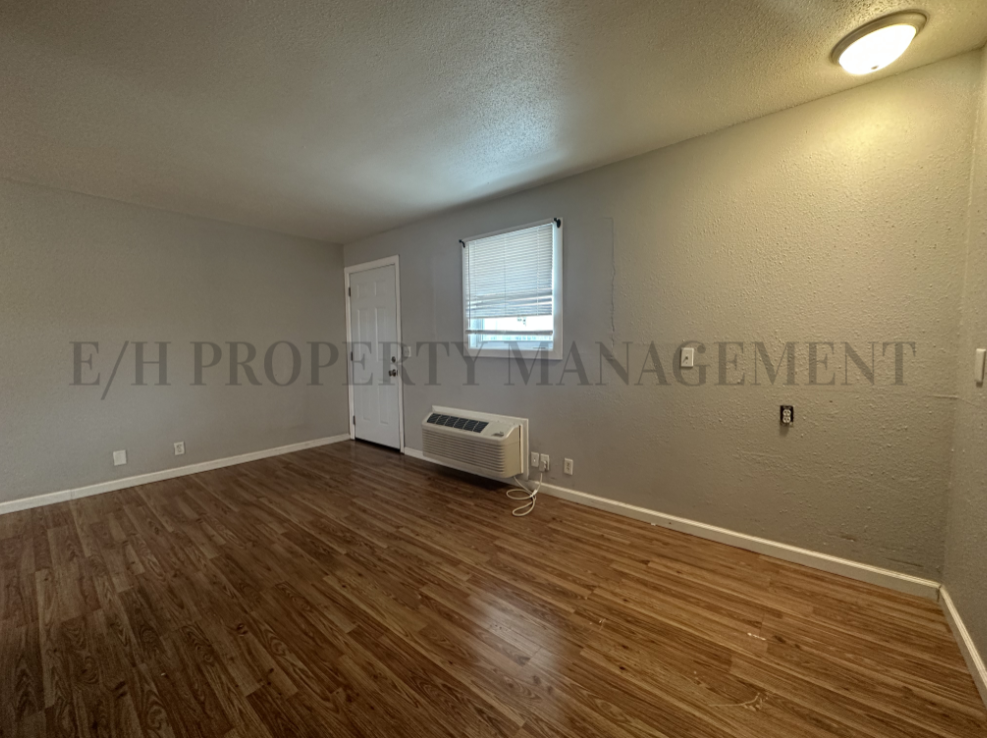 1916 S Broadway, Apt 48